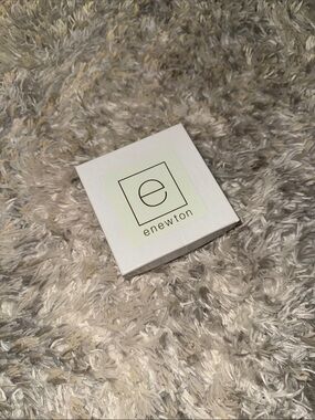 enewton box